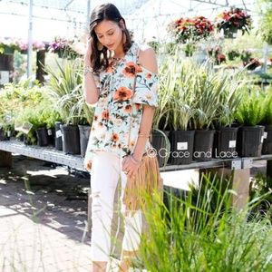 Grace and Lace Cold Shoulder Floral Top XL